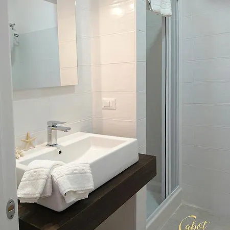 Bed & Breakfast Cabot Cove *