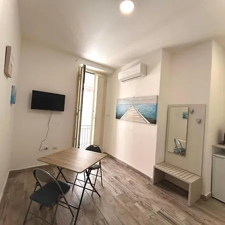 Cabot Cove Apartment